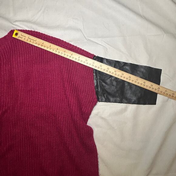 Nicole by Nicole Miller Knit Faux Leather Short Sleeve Sweater Large Fuchsia - Picture 6 of 8